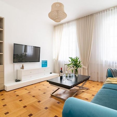 Rent Like Home - Mostowa 11 Varşova Dış mekan fotoğraf